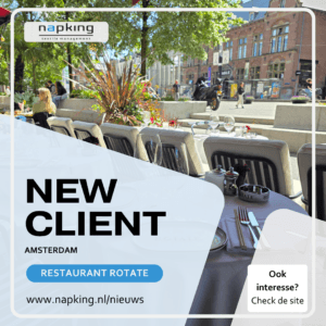 Restaurant Rotate gedekte tafel